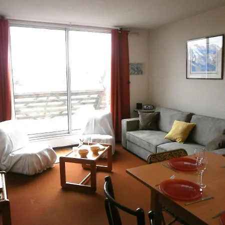 Apartment 6 Pers, Balcon, Parking, Cuisine Equipee - Fr-1-457-212 *